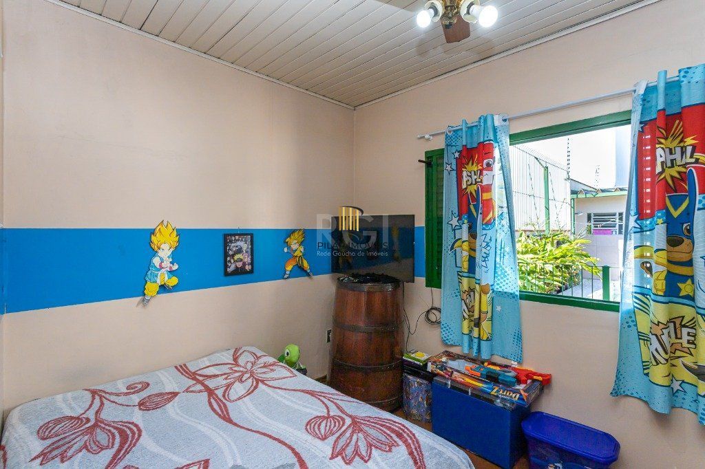 Casa para Venda - 143.32m², 3 dormitórios, sendo 1 suites, 5 vagas - Parque Santa Fé