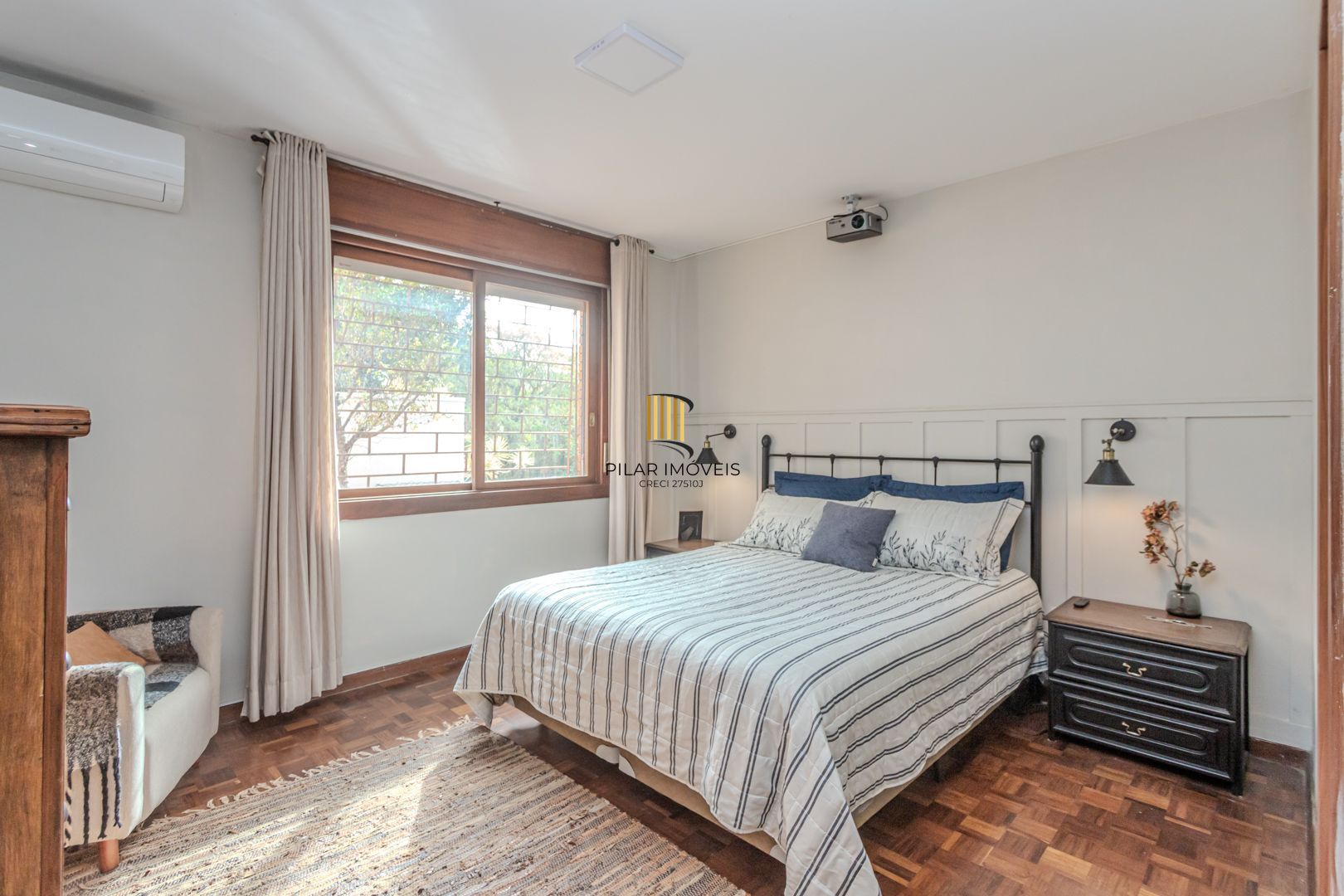 Apartamento de 3 dormitórios e vaga no bairro Petrópolis