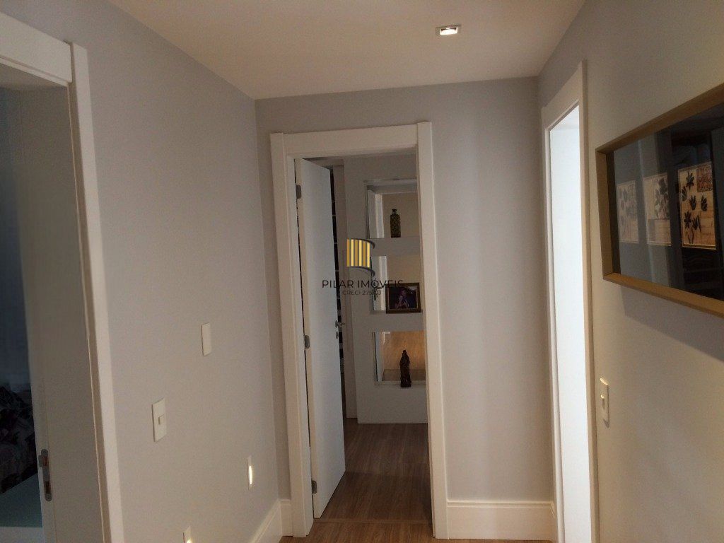 Apartamento de 3 dormitórios e 3 vagas