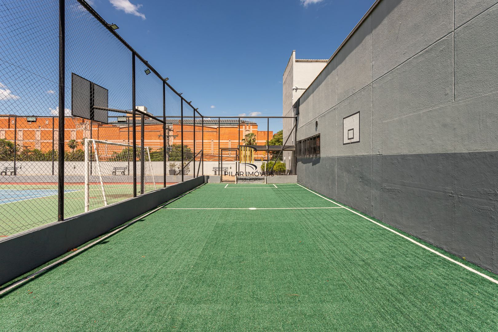 Apartamento de 2 dormitórios DESOCUPADO em frente do Iguatemi