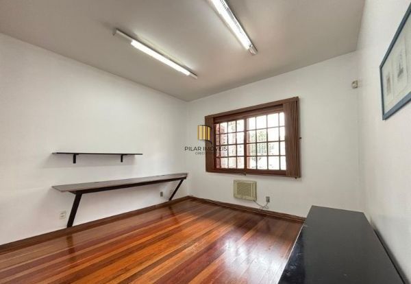 casa sobrado na Medianeira com 4 dormitórios
