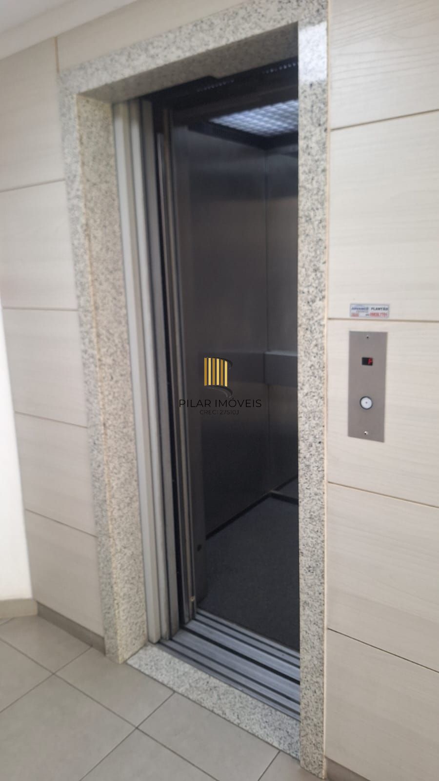 Sala Comercial 1 dormitório no bairro Petrópolis