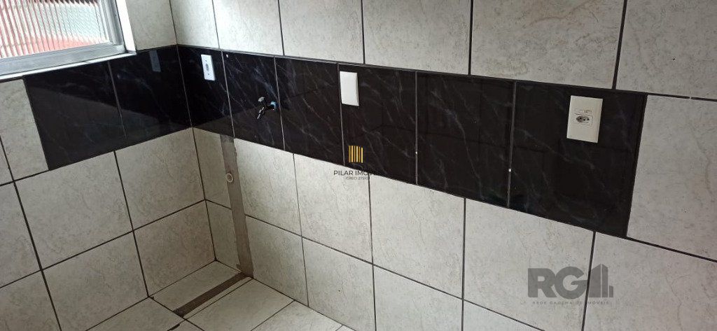 Apartamento 2 dormitórios no bairro Rubem Berta
