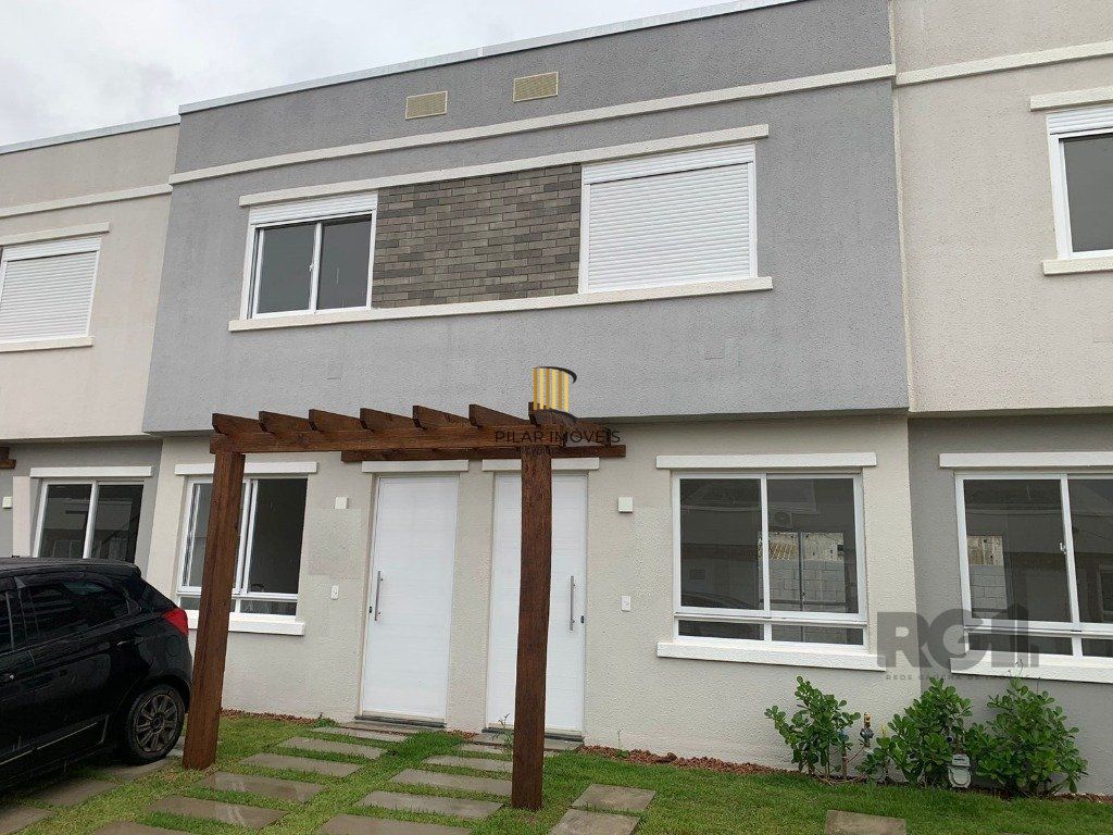 Sobrado novo com aproximadamente 88m² no bairro Vila Nova. - Pilar Imóveis