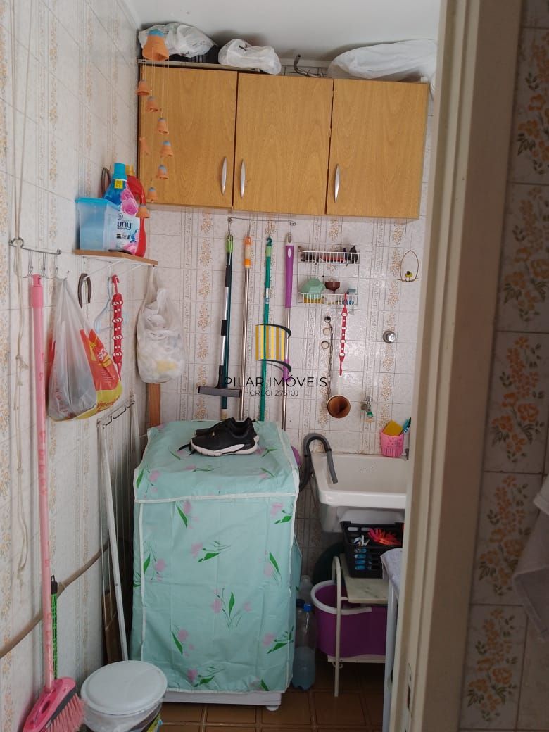 Apartamento no bairro  Rio Branco de 2 dormitórios