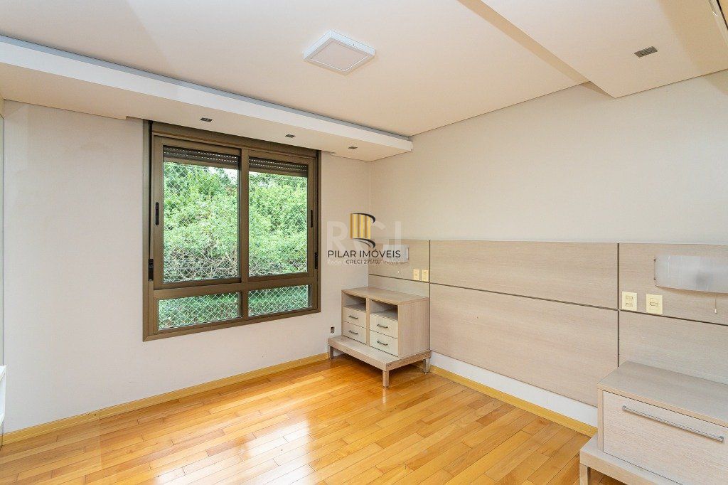 Apartamento para Venda - 141m², 3 dormitórios, sendo 1 suites, 3 vagas - Rio Branco