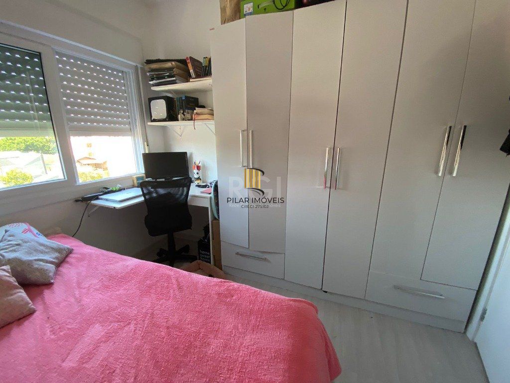 Apartamento para Venda de 2 dormitórios, 1 vaga - Petrópolis
