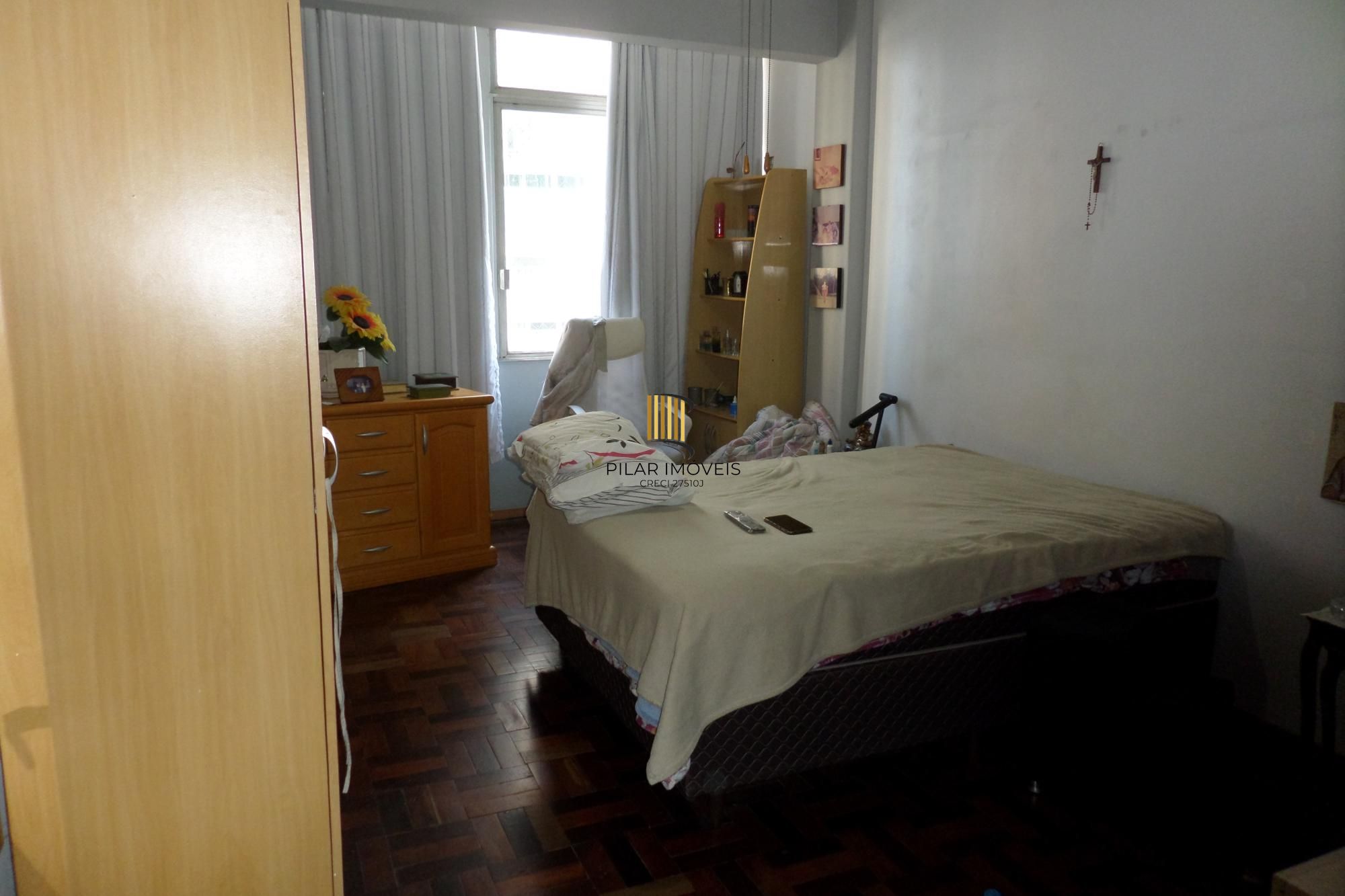 Apartamento no bairro Indepndência com 94m² de 2 dormitórios