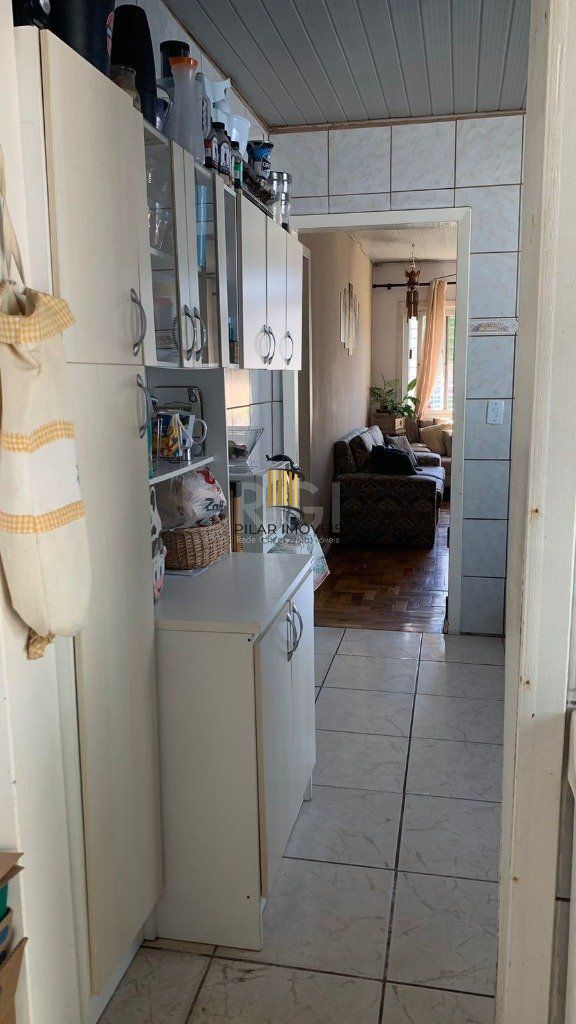 Casa 4 dormitórios 3 banheiros garagem coberta para 3 + carros