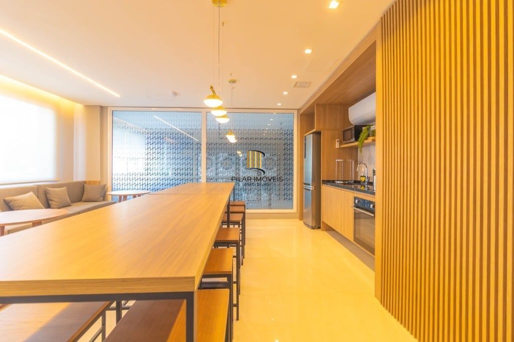 Apartamento no Partenon de 1 dormitório e vaga DESOCUPADO