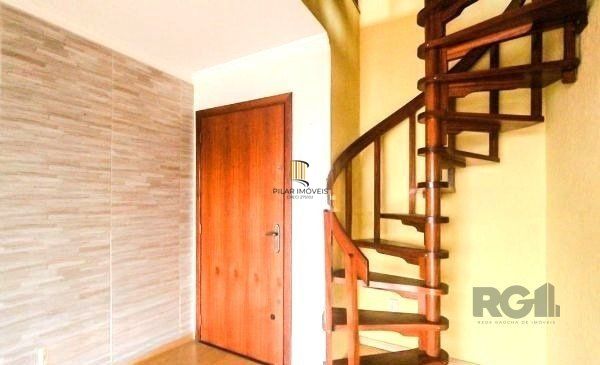 Cobertura no Sarandi de 2 dormitórios e vaga Desocupado