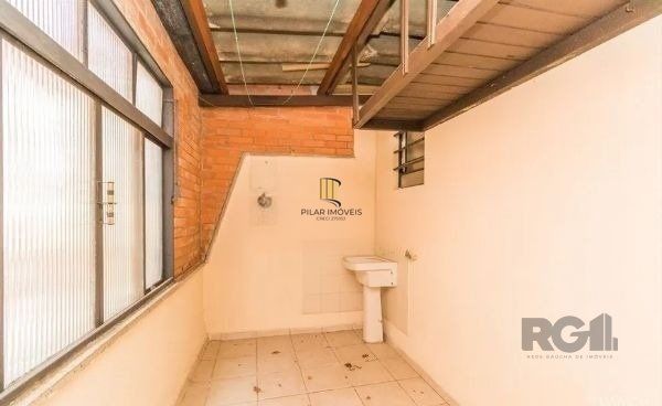 Cobertura no bairro Santana com 3 dormitórios e 2 vagas desocupada