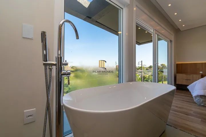 Casa de Condomínio 3 dormitórios no bairro Centro