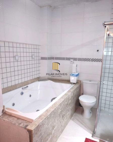 Apartamento no Centro de 1 dormitório desocupado