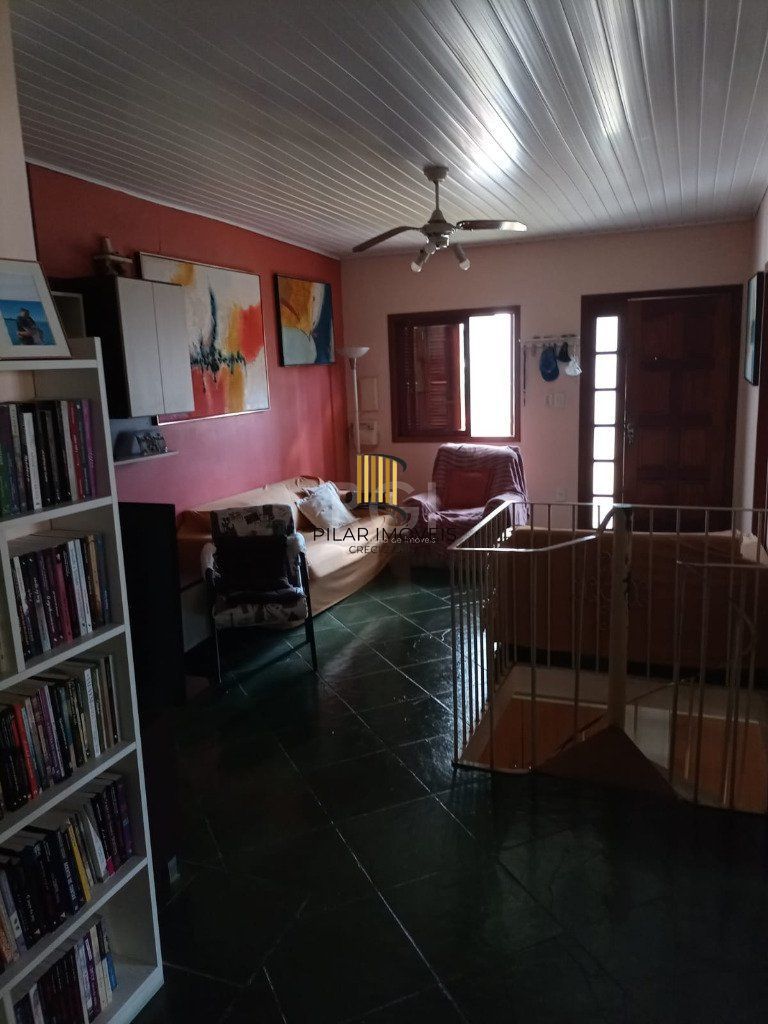 Casa para Venda - 200m², 4 dormitórios, 2 vagas - Vila Ipiranga