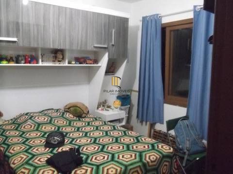 Casa 5 dormitórios no bairro Menino Deus