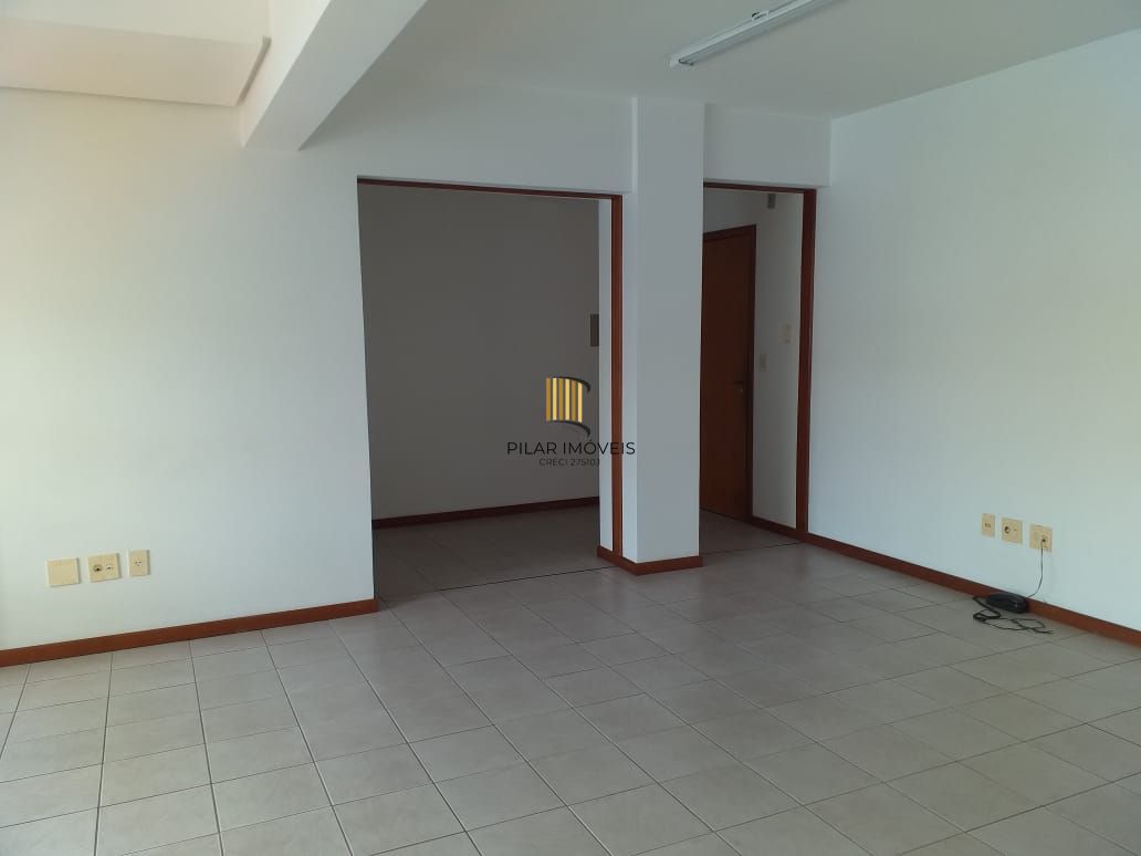 Sala Comercial 1 dormitório no bairro Passo da Areia