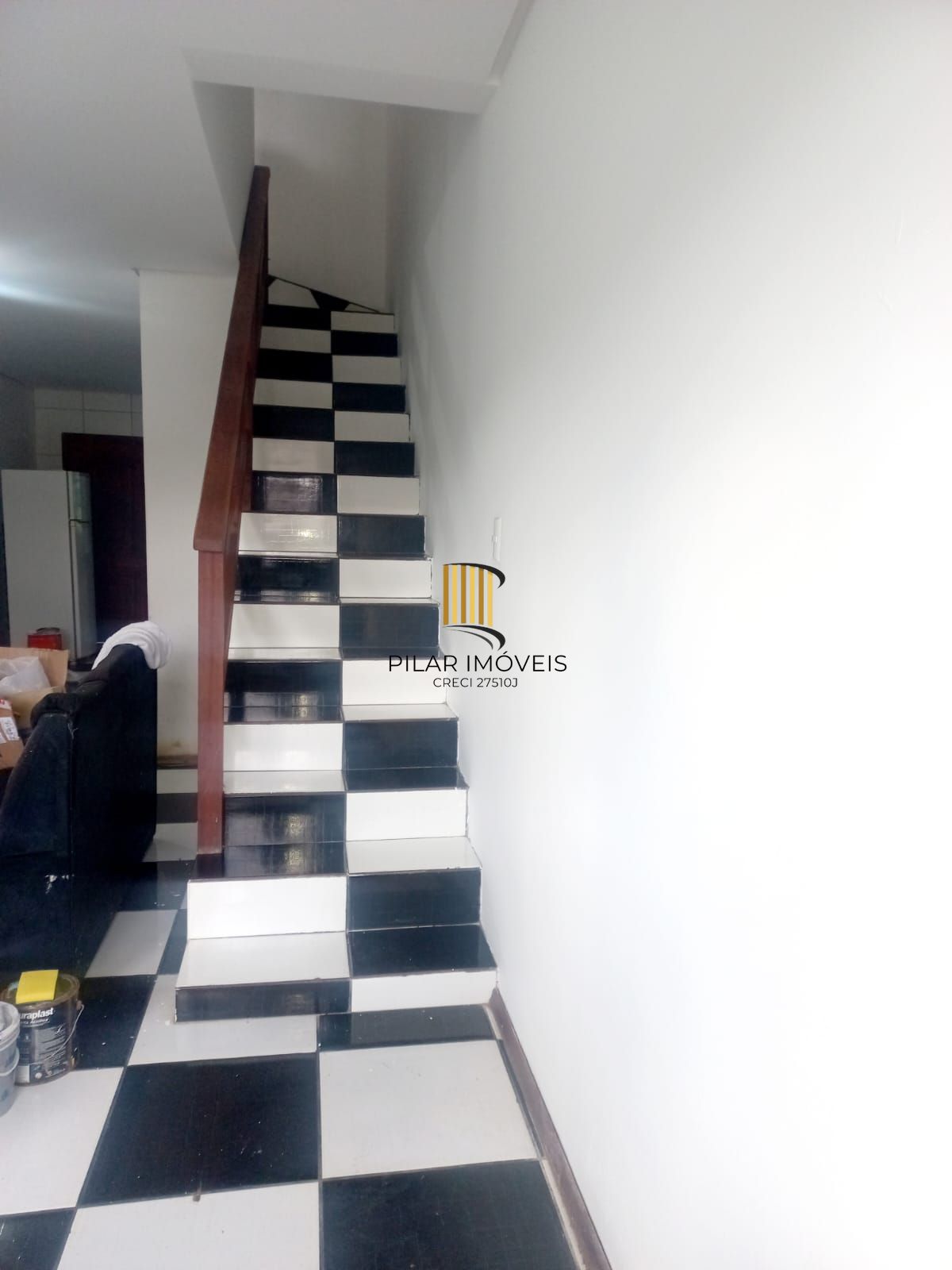 Casa 2 dormitórios no bairro Jardim Algarve