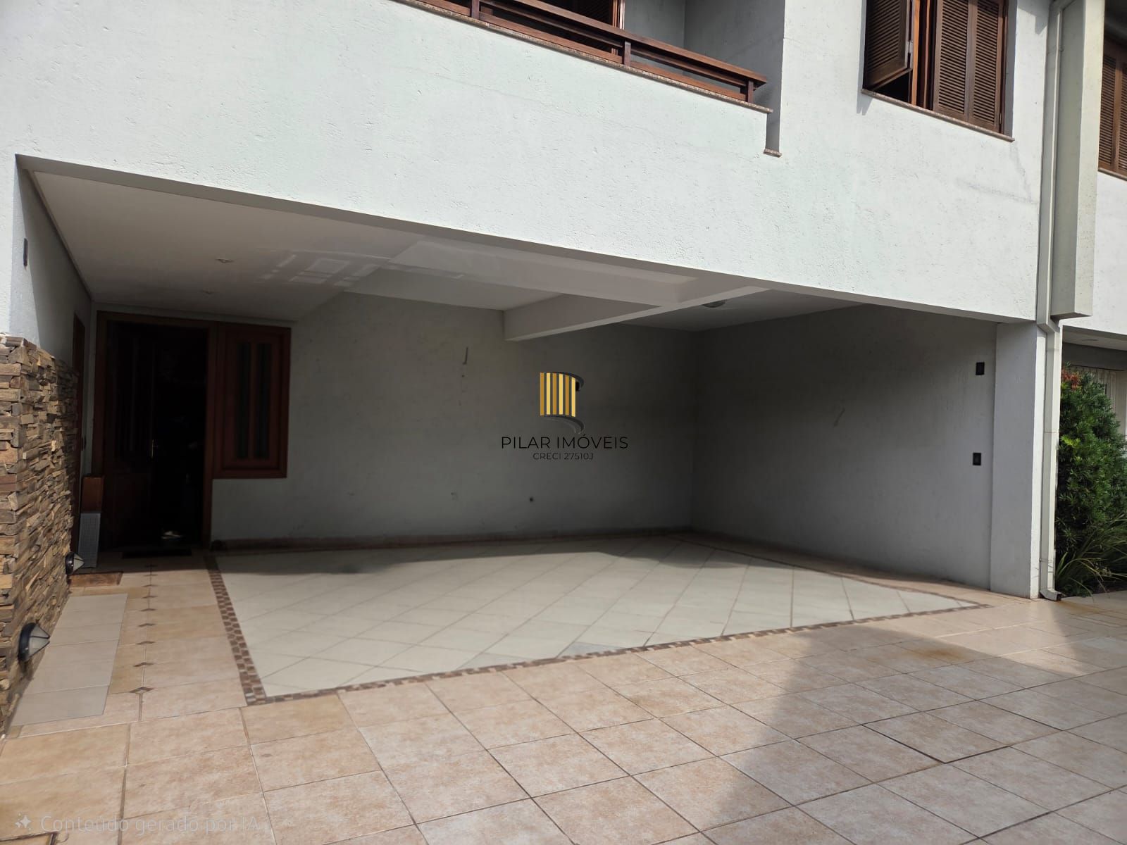 Casa de Condomínio 5 dormitórios no bairro Três Figueiras