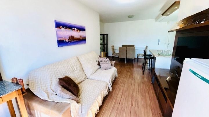 Apartamento no Condomínio Park Plaza de 2 dormitórios e vaga