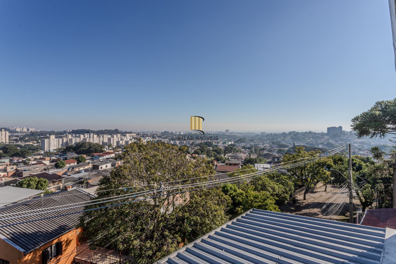 Casa sobrado no Morro Santana de 2 dormitórios e 2 vagas