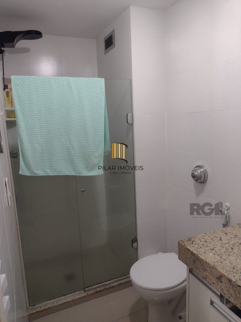 APTO 02 DORM , 01 VAGA , ELEVADOR , DEPENDENCIA , CHURRASQUEIRA