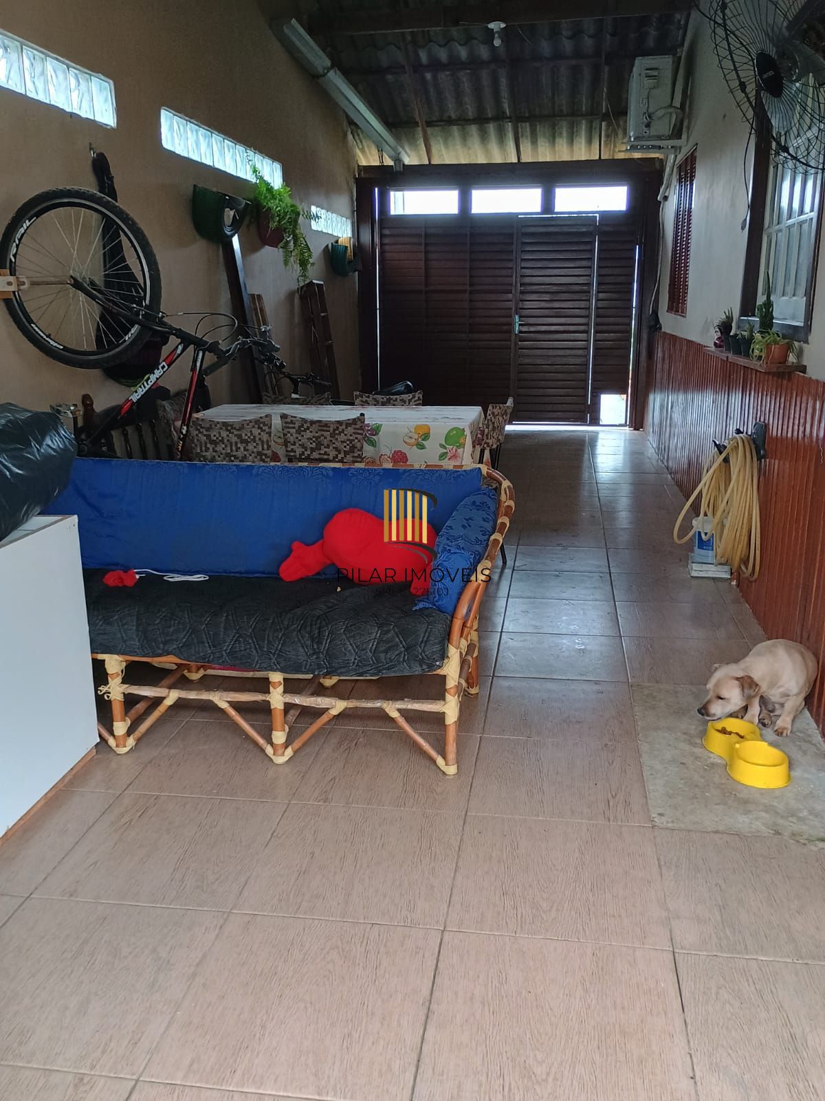 Casa 2 dormitórios no bairro Santa Cruz