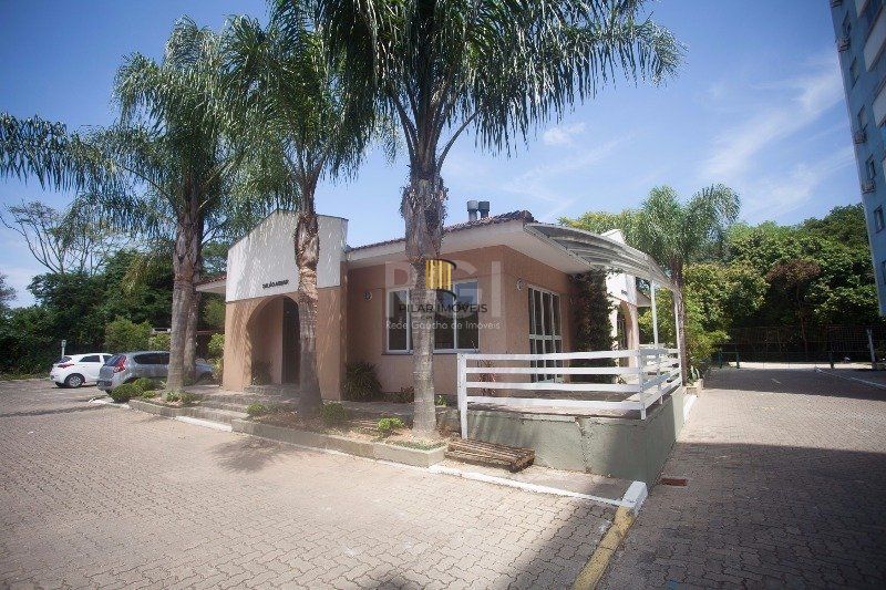 Apartamento no Cristal de 2 dormitórios vaga e infra