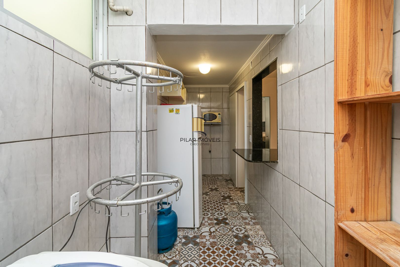 Ótimo apartamento c/1 dormitório no bairro Cidade Baixa, entrar e morar.