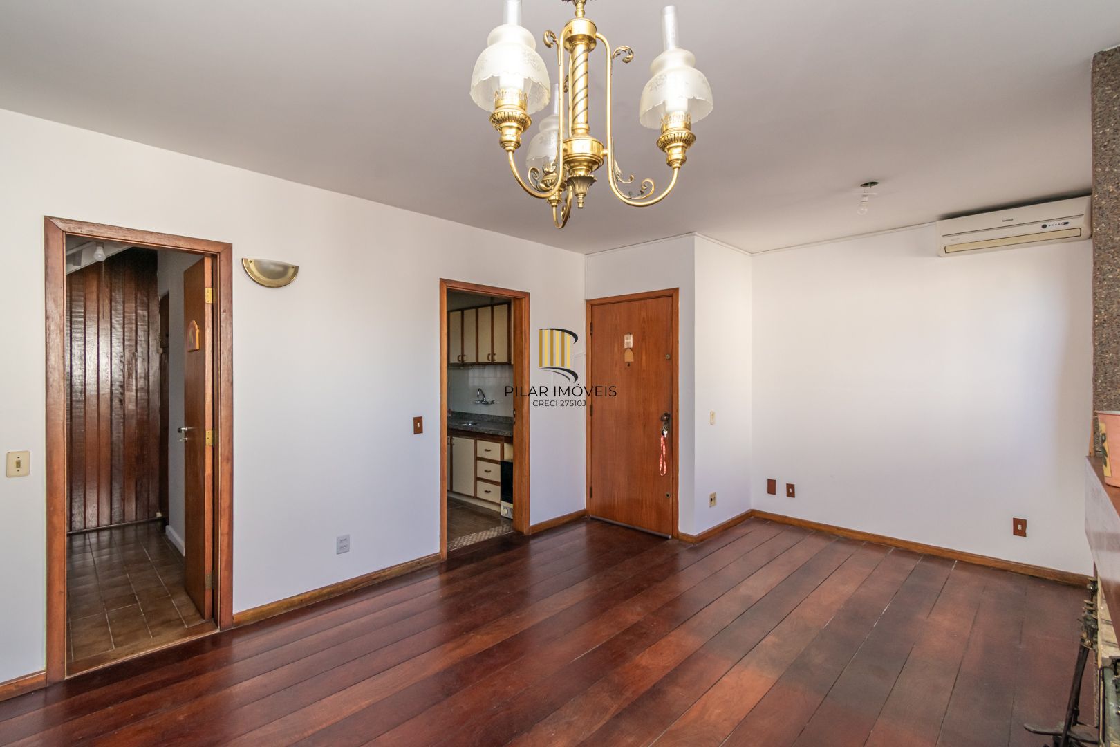 Cobertura 2 dormitórios, 1 vaga - Tristeza