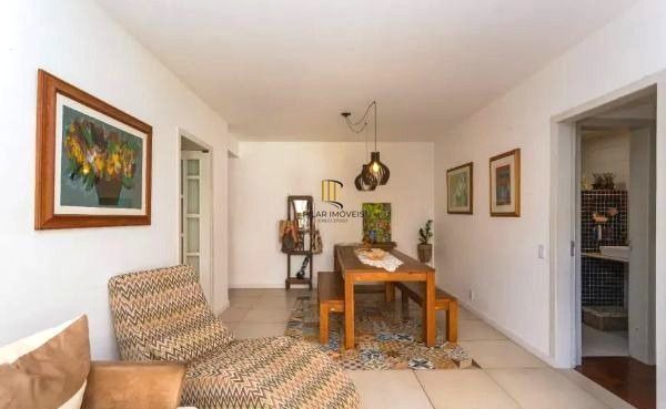 Apartamento no bairro Santa Tereza de 3 dormitórios e infra