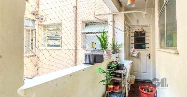 Apartamento no bairro Auxiliadora de 3 dormitórios