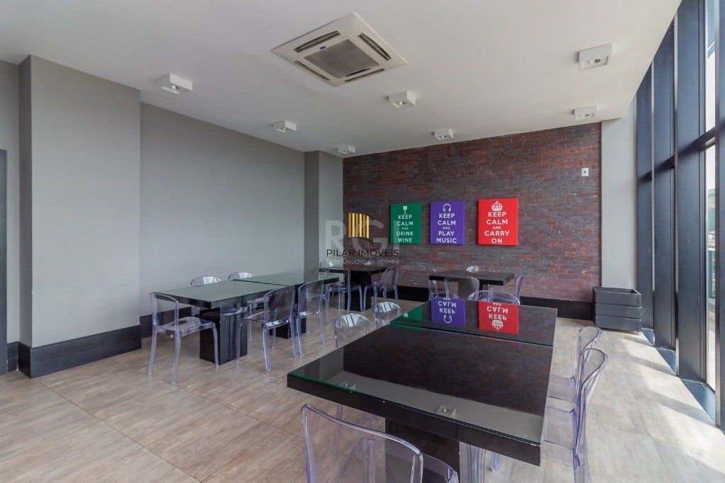 Apartamento para Venda - 66m², 2 dormitórios, sendo 1 suites, 2 vagas - Jardim Botânico