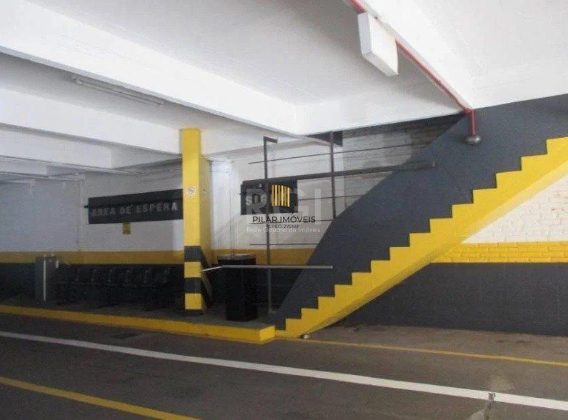 Box de garagem no Edifício Gigante no Centro