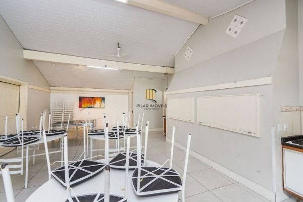 Casa em Condomínio fechado no Humaitá de 3 dormitórios 2 vagas e infra