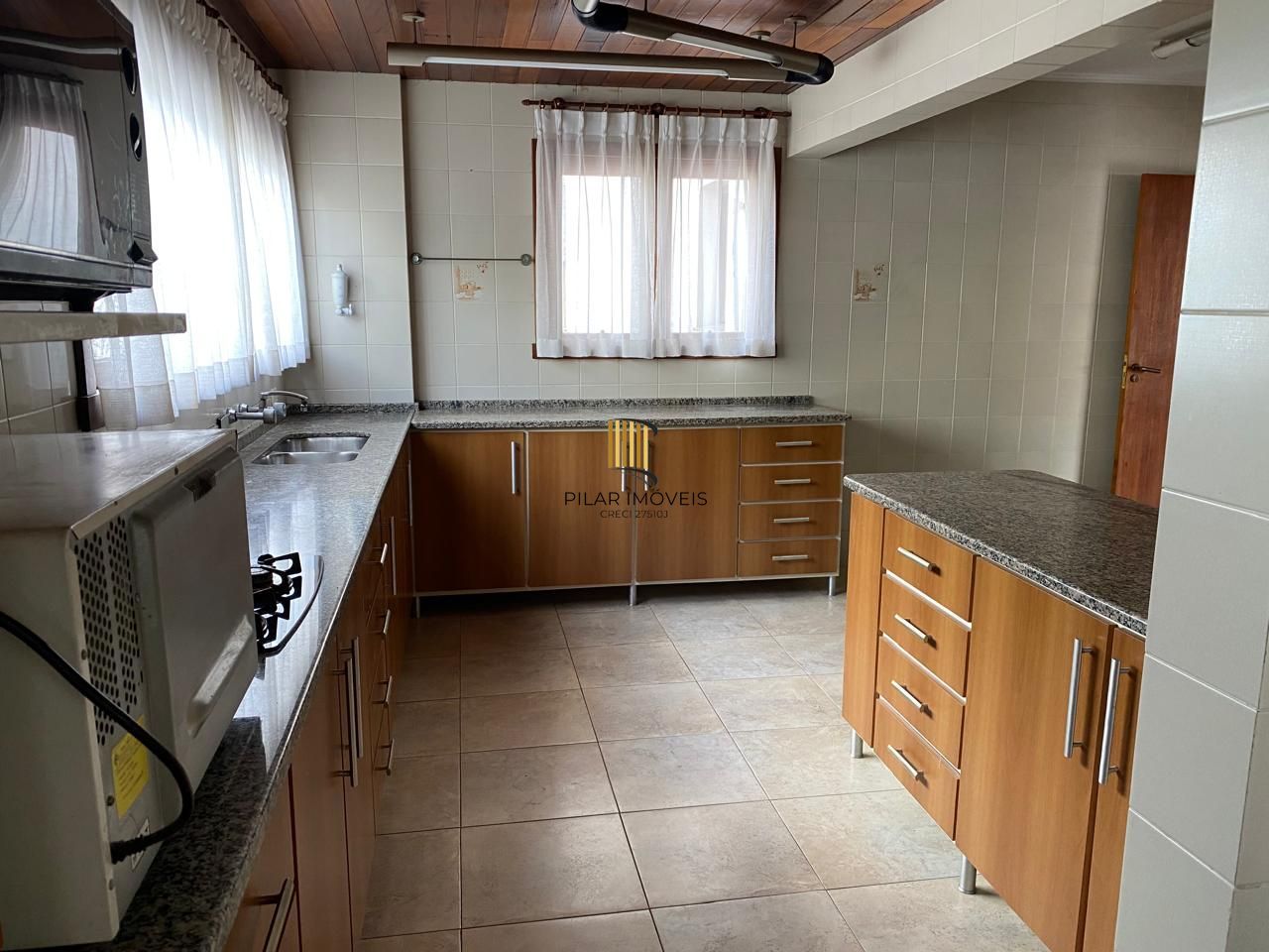 Apartamento 3 dormitórios no bairro Menino Deus
