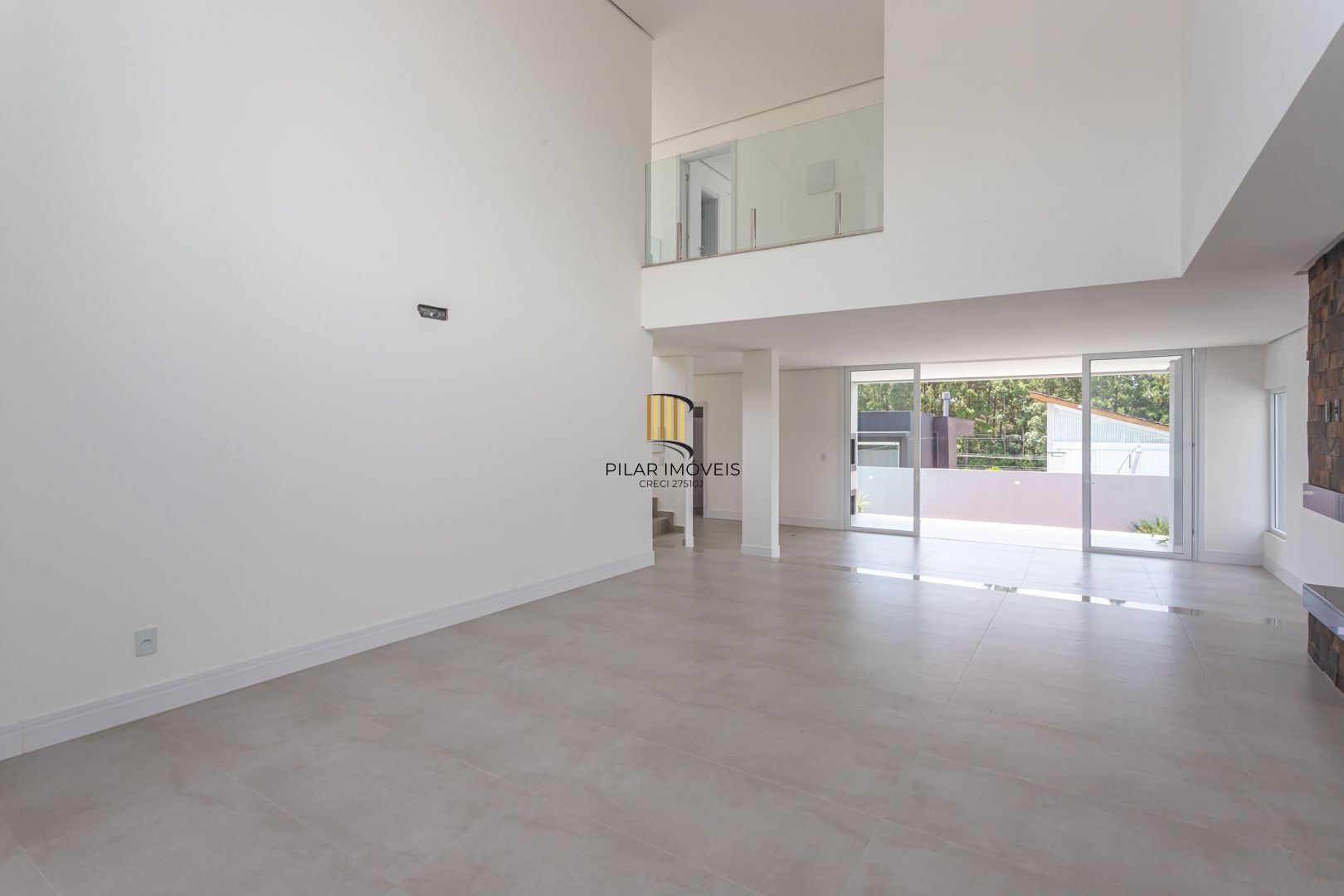 Casa de Condomínio 4 dormitórios no bairro Vila Nova