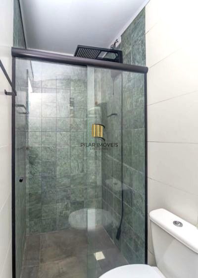 Casa no bairro Jardim Carvalho de 2 dormitórios e amplo pátio