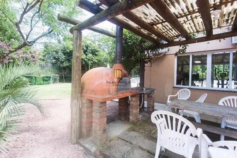 Apartamento no Cristal de 2 dormitórios vaga e infra