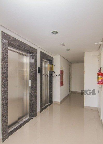 Apartamento no Partenon de 1 dormitório e vaga