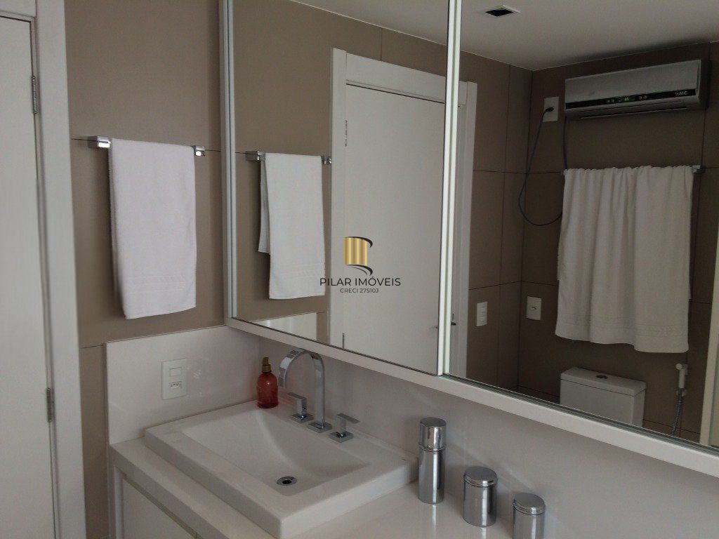 Apartamento de 3 dormitórios e 3 vagas