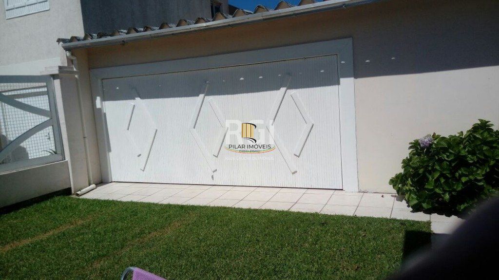 Casa 3 dormitórios no bairro Atlântida Sul