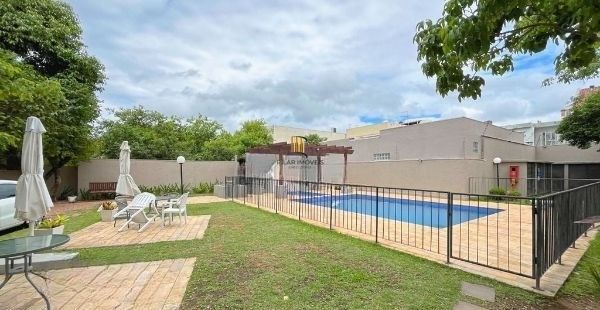 Apartamento no Cristal de 3 dormitórios , 2 vagas e infra