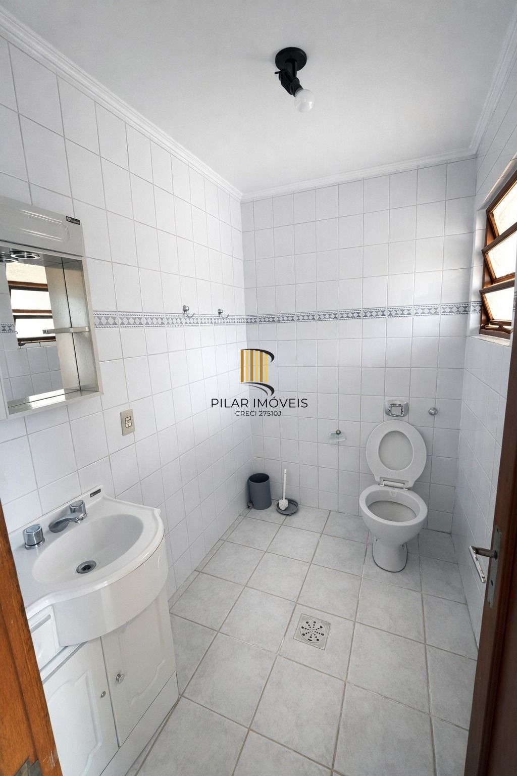 Predio Residencial e Comercial à Venda em Sant´Ana do Livramento.