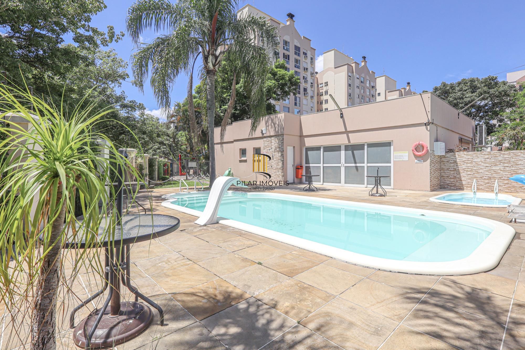 Apartamento à venda no bairro Sarandi em Porto Alegre/RS