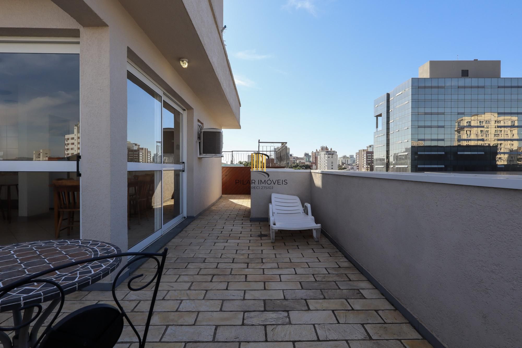 Apartamento a venda no bairro Mont' Serrat