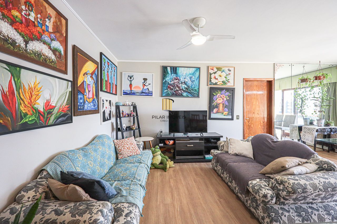 Apartamento a venda no bairro Mont' Serrat