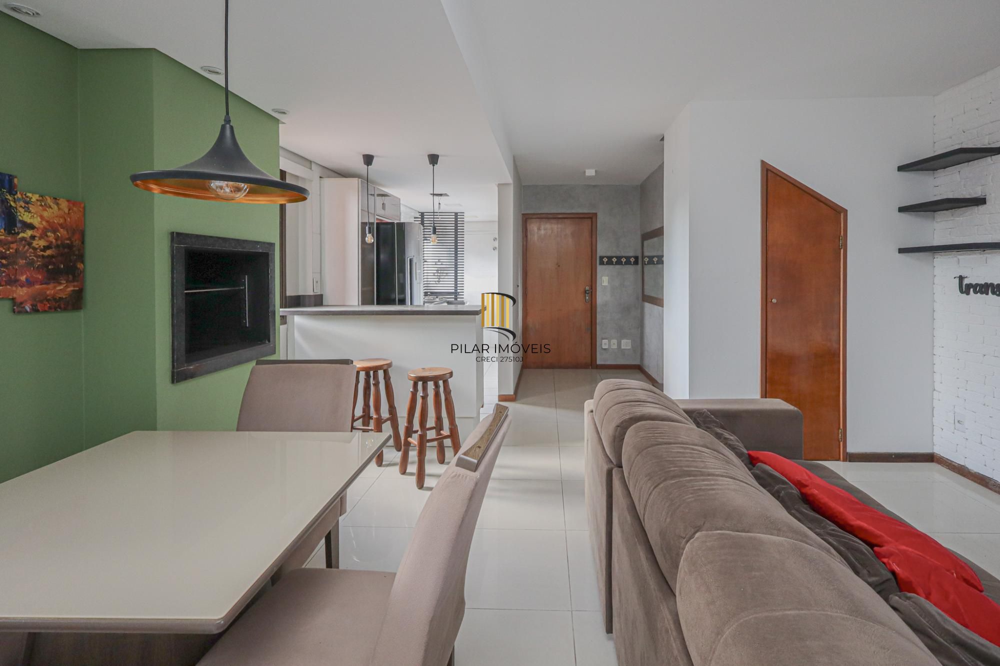 Apartamento Duplex no bairro Passo D' Areia