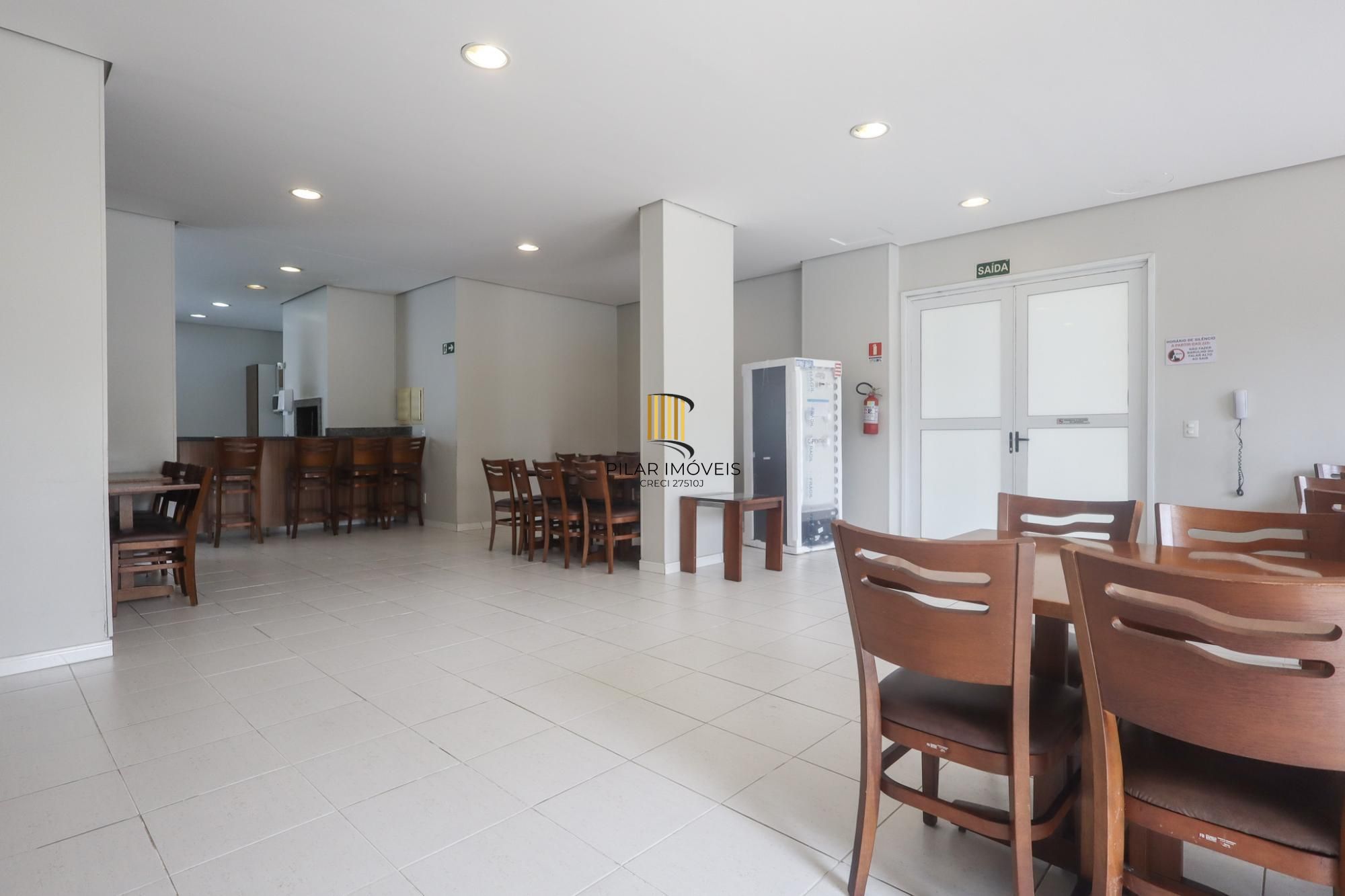 Apartamento a venda no bairro Partenon