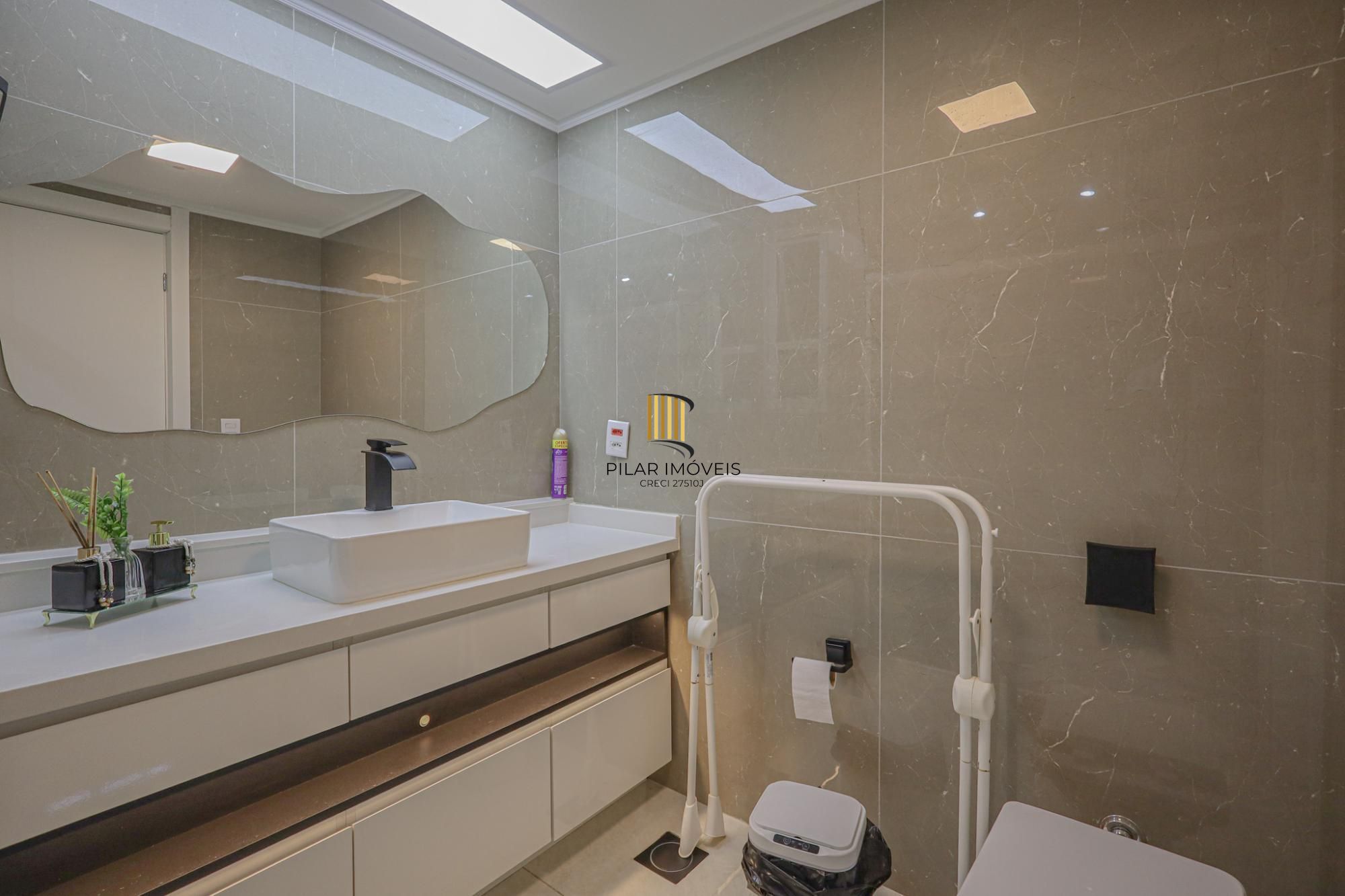 Apartamento a venda no bairro Moinhos de Vento